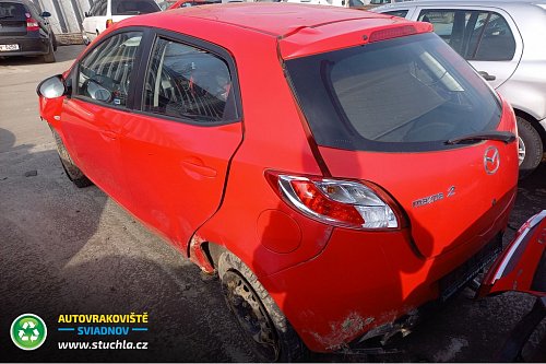 Autovrakoviste Sviadnov Mazda 2 1.3 na náhradní díly