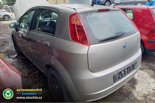 Autovrakoviste Sviadnov Fiat Grande Punto 1.2 na náhradní díly