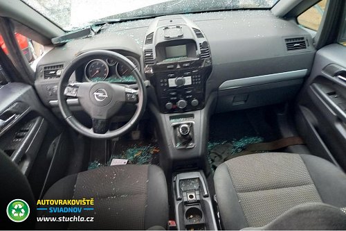 Autovrakoviste Sviadnov Opel Zafira B facelift 1.7 CDTI na díly