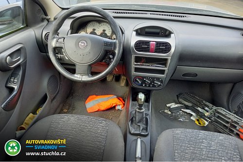 Autovrakoviste Sviadnov Opel Corsa C 1.4 16V náhradní díly